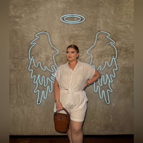 Fashion Nova White Two Piece Set - Picture 4 of 5